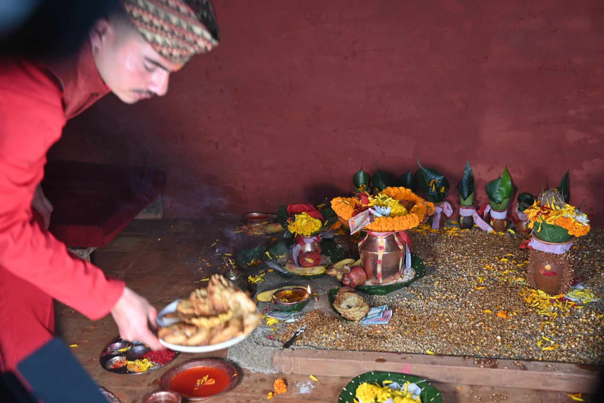 दसैँघरमा यसरी राखियो जमरा (तस्वीरहरू)
